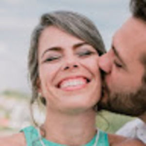 Meet your Posher, Leila